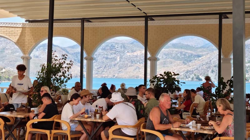 restaurant green canyon