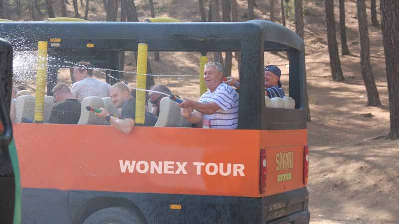 panter safari tour