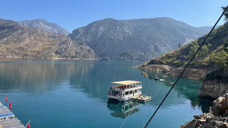 green canyon boat trip from lara